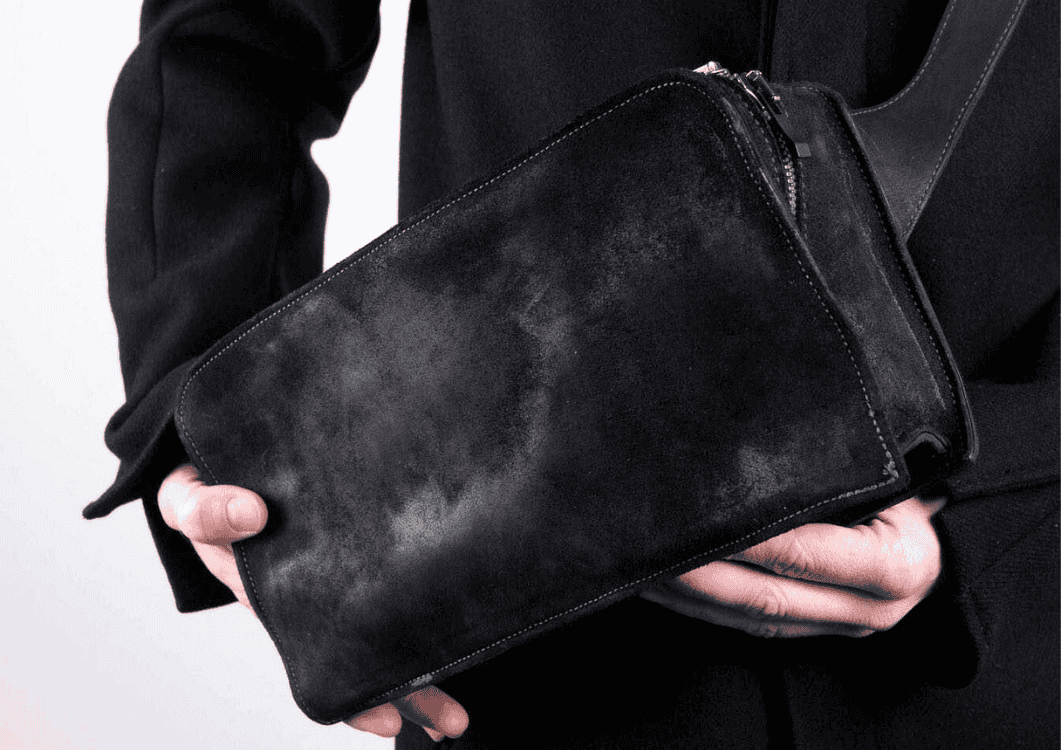 CUT SAWN HOODED RAGLAN LONG SLEEVES / HORSE LEATHER BAG SQ-1